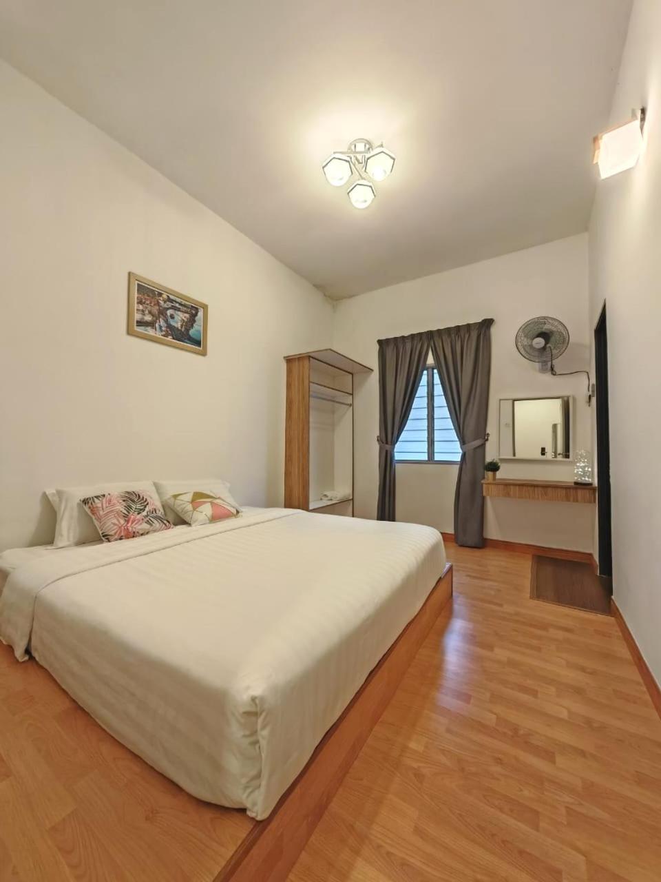 W25 Atgoldenhills Nightmarket Wifi 4R Brinchang Exterior foto